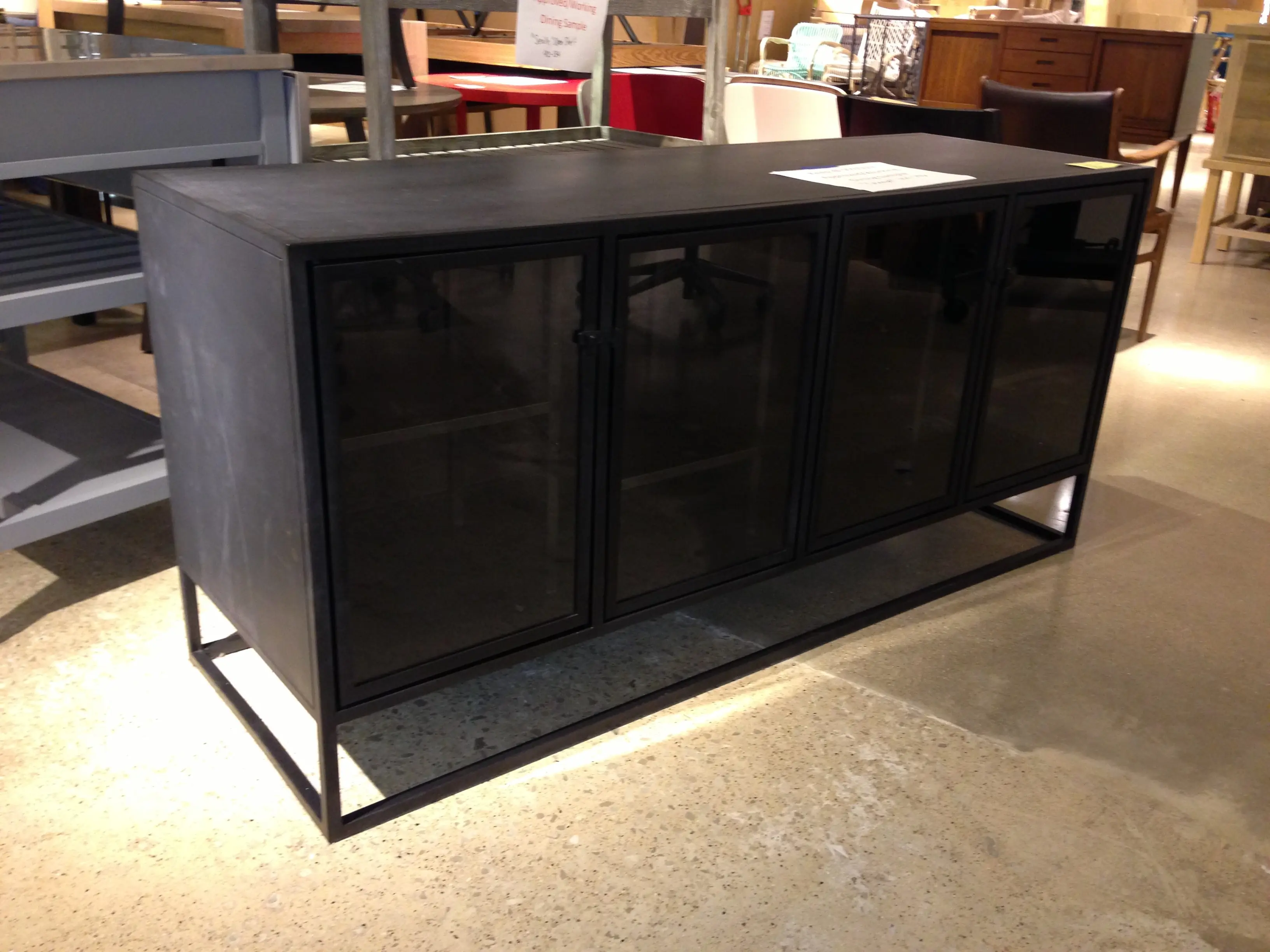 Custom Metal Fabrication in Chicago: Details Built to Belong